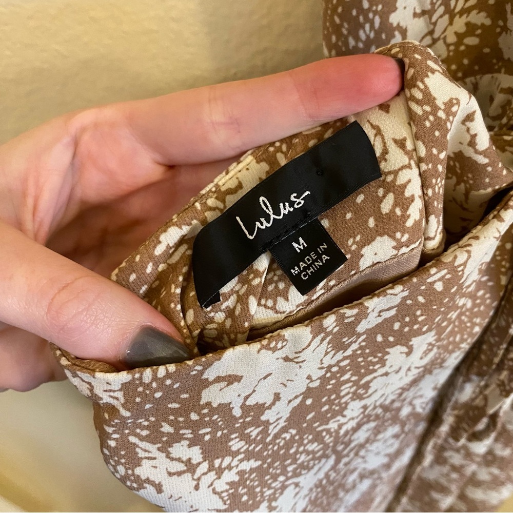 Lulu's Beige Floral Maxi Dress with White Print - Picture 4 of 6